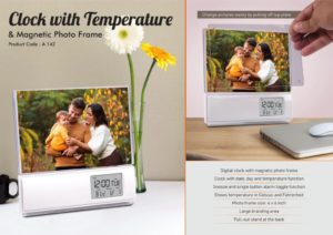 A142 – Clock with Temperature and Magnetic photo frame | 4 x 6 size
