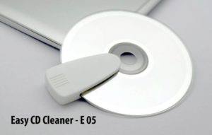CE05 – CD Cleaner