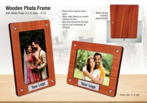 D37 – Wooden photo frame with Metal plate (4×6 size) (printing included MOQ 100 pc)
