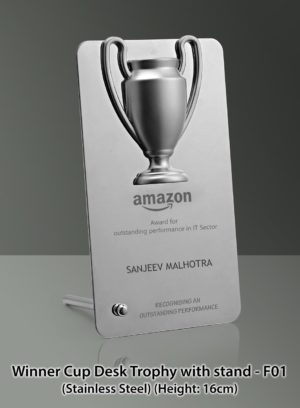 F01 – SS Winner Cup desk trophy with stand (in gift box)